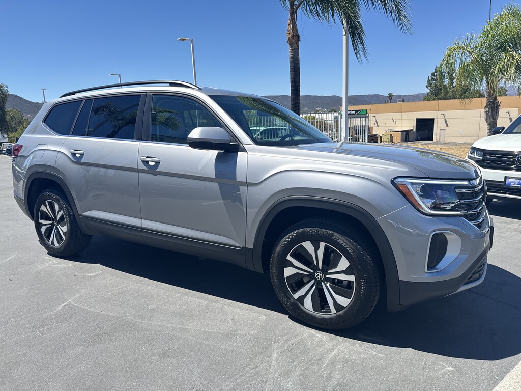 Used 2026 Volkswagen Atlas 2.0T SE SUV