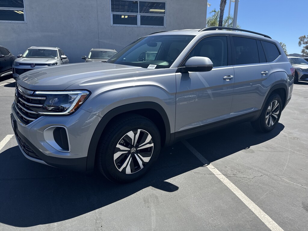Used 2026 Volkswagen Atlas 2.0T SE SUV