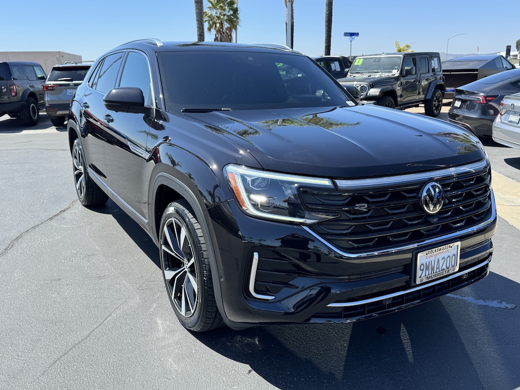 Used 2024 Volkswagen Atlas Cross Sport 2.0T SEL Premium R-Line SUV