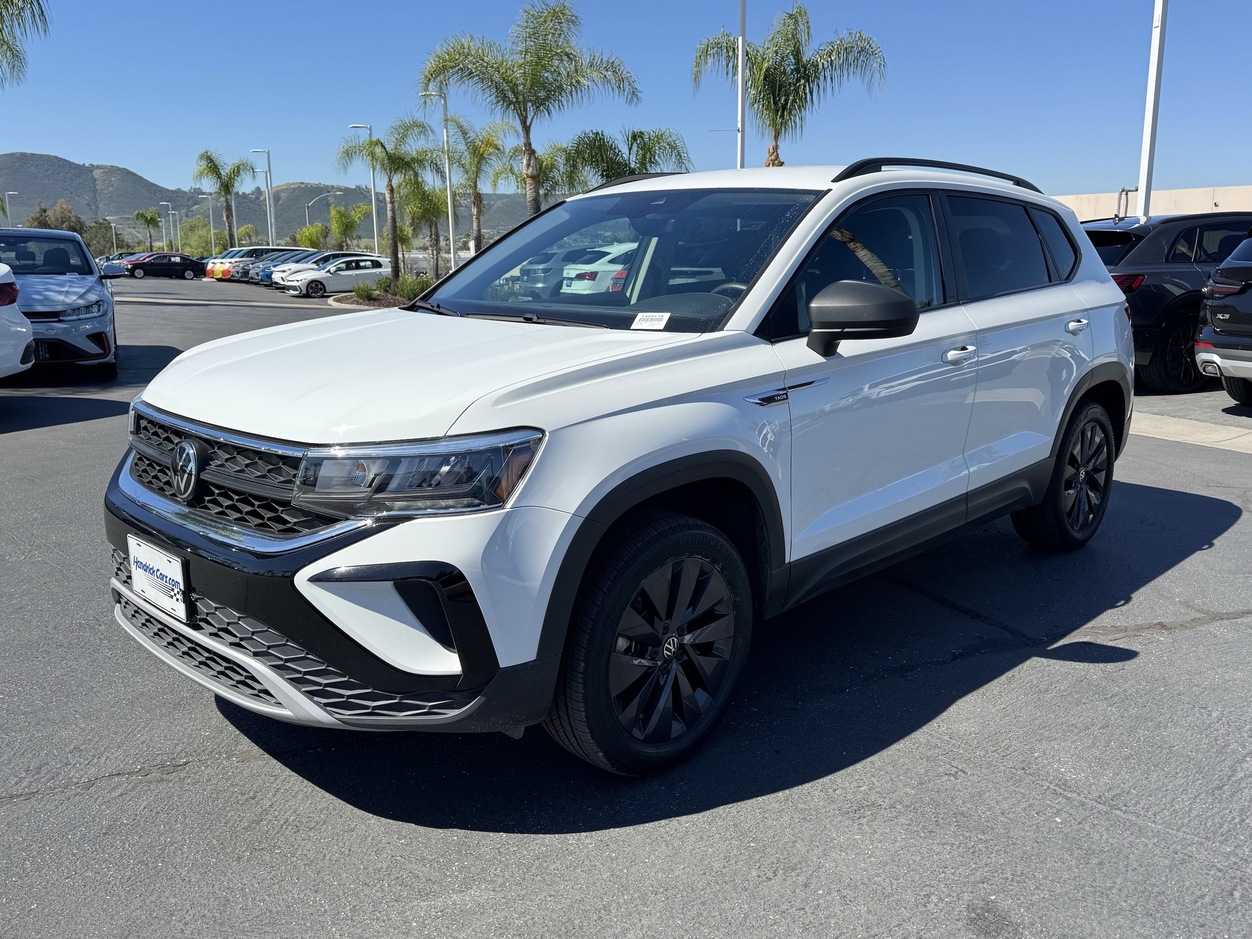 2023 Volkswagen Taos 1.5T S photo 4