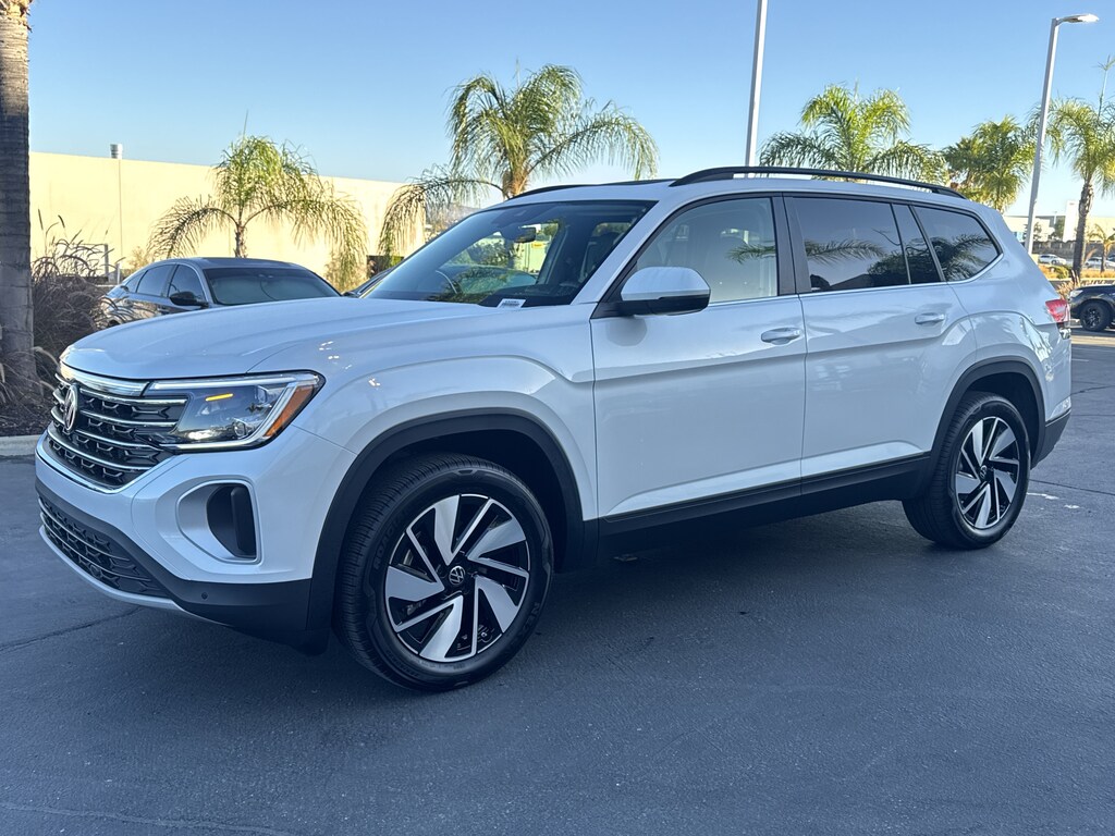 Used 2026 Volkswagen Atlas 2.0T SE w/Technology SUV