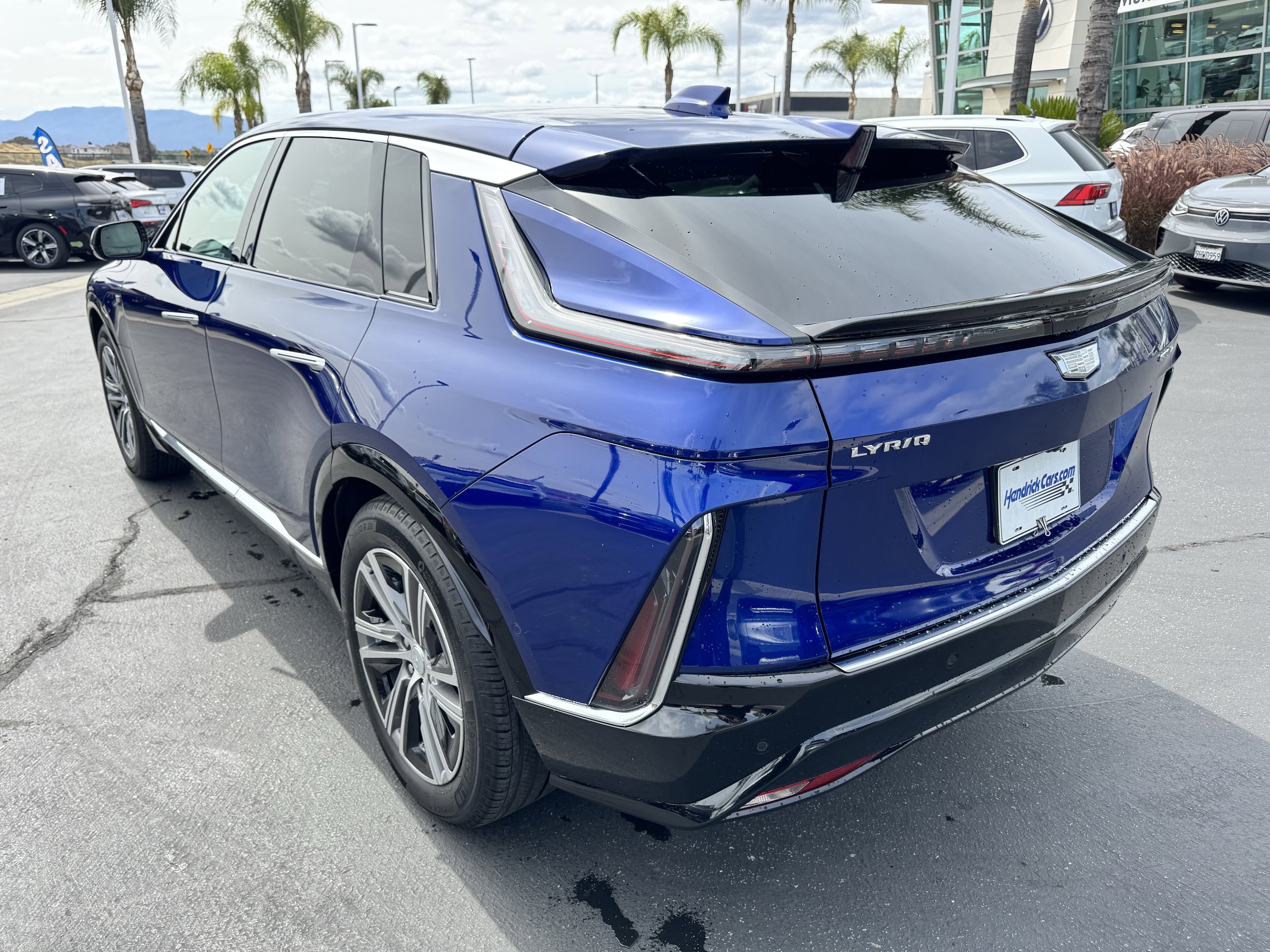 2024 CADILLAC Lyriq Luxury photo 6