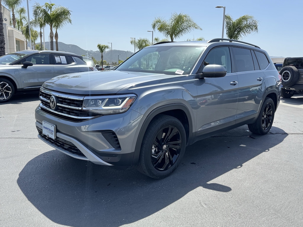 Used 2023 Volkswagen Atlas 3.6L V6 SE w/Technology SUV