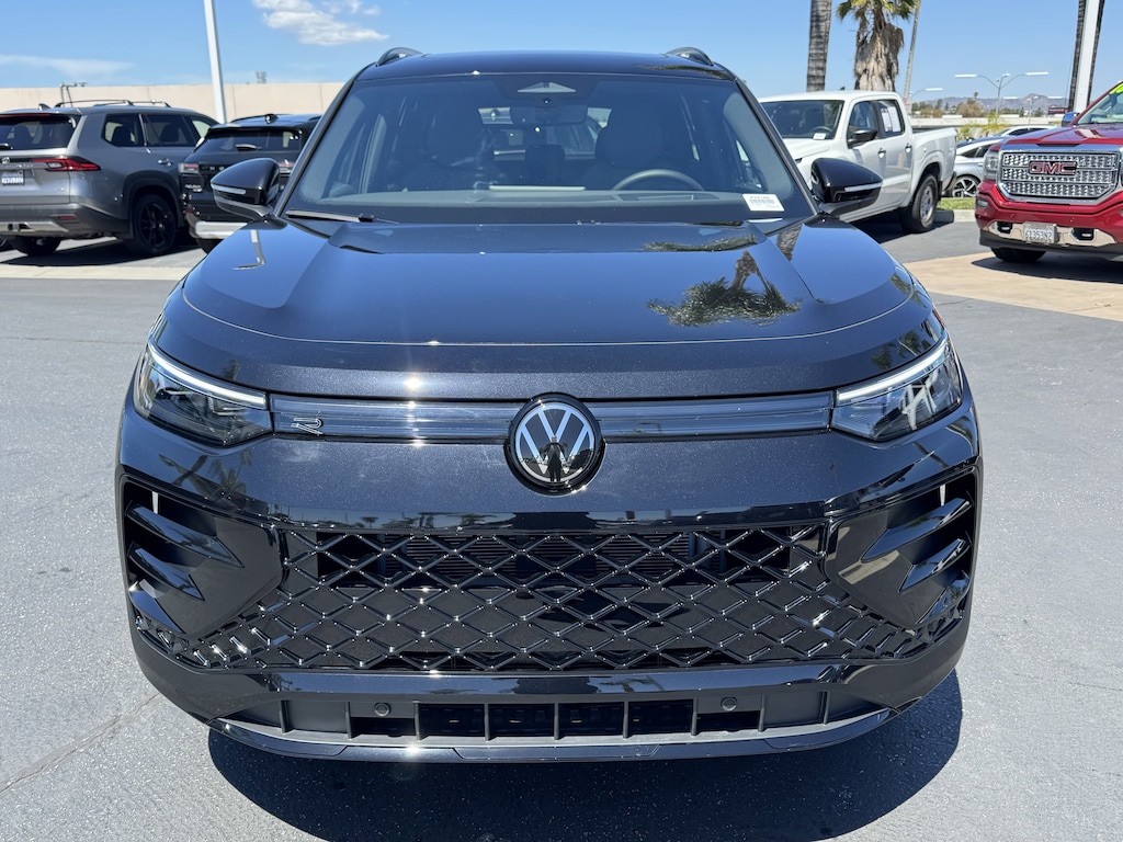 Certified 2026 Volkswagen Tiguan SE R-Line Black SUV