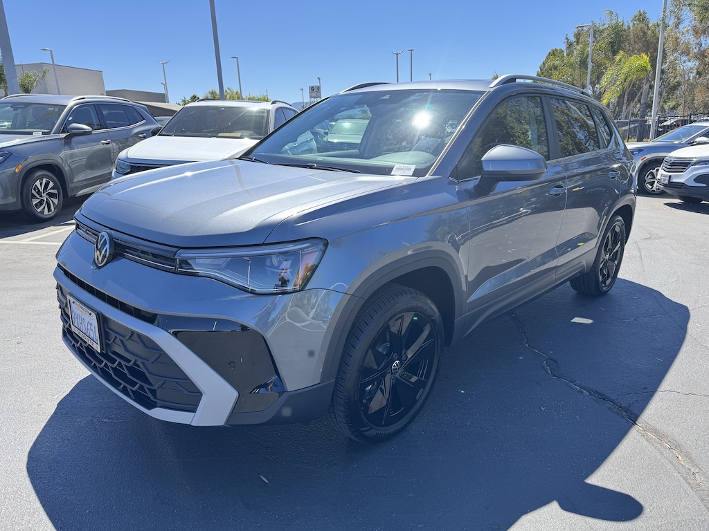 Used 2026 Volkswagen Taos SE SUV