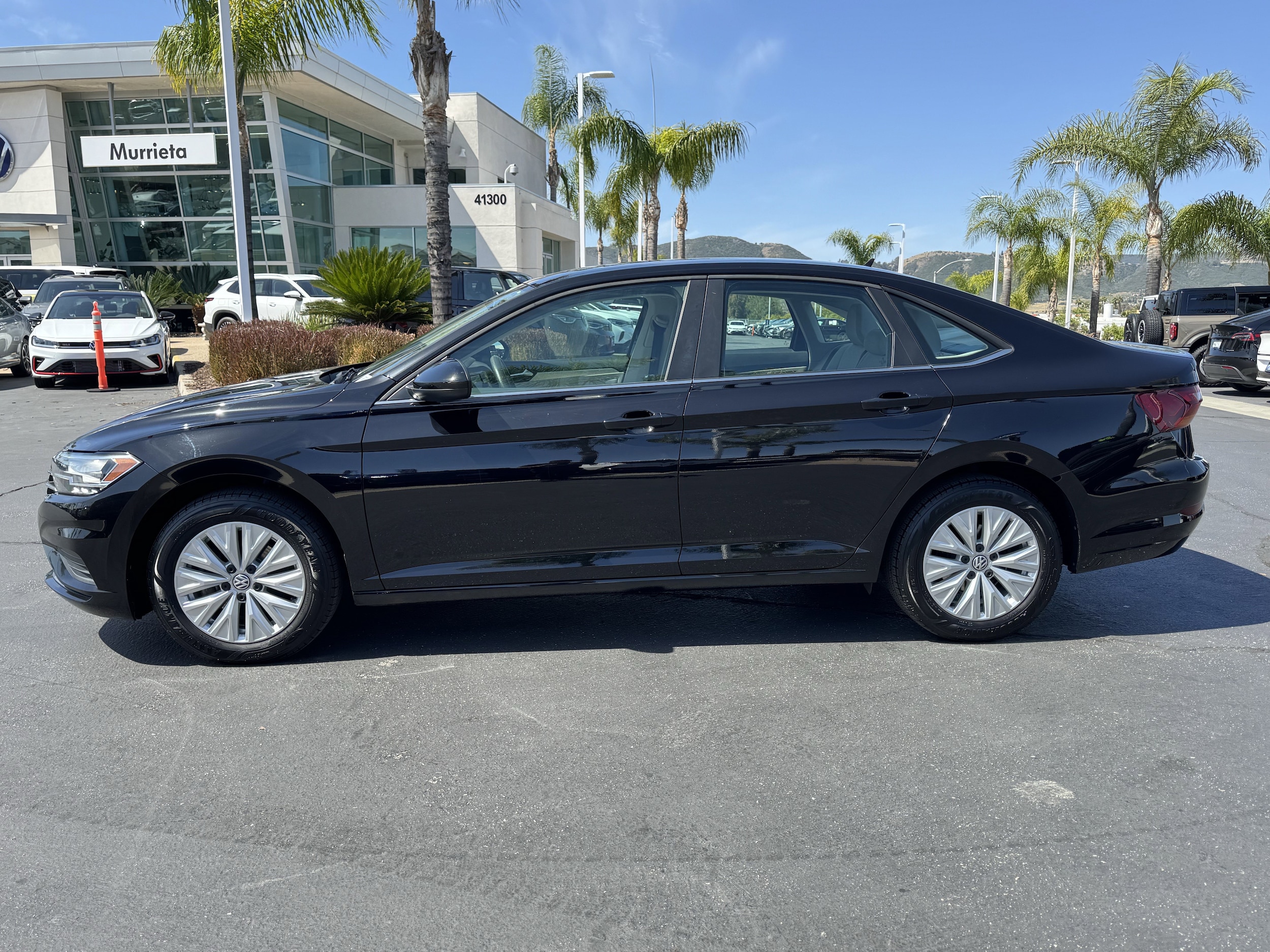 2019 Volkswagen Jetta S photo 5