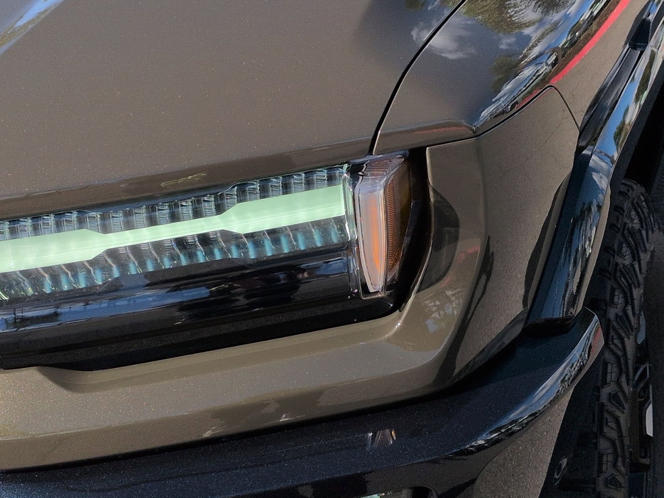 2024 GMC Hummer EV SUV 2X photo 4