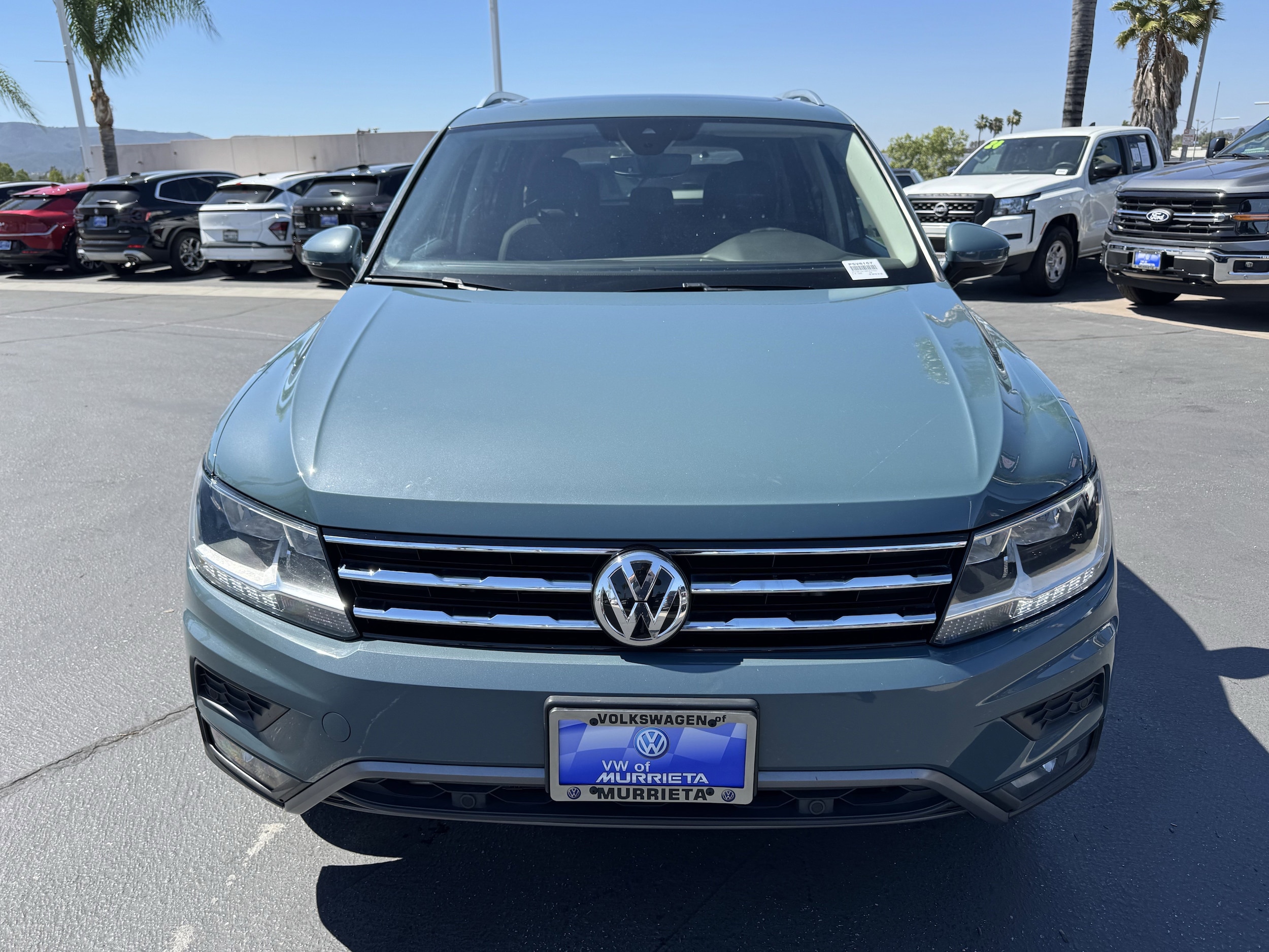 2021 Volkswagen Tiguan 2.0T SEL 4MOTION photo 2