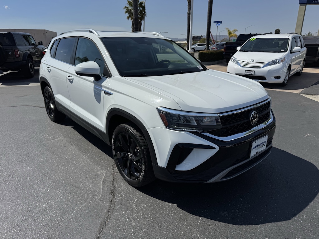 Used 2023 Volkswagen Taos SE SUV