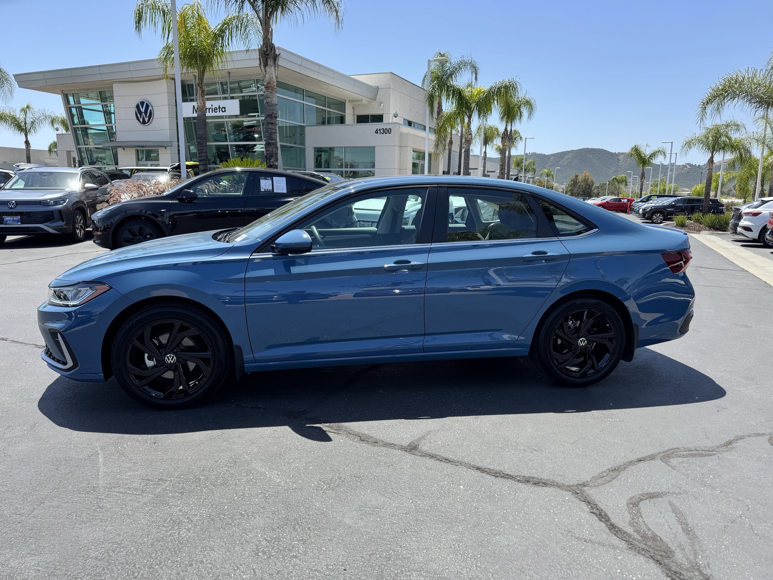 2025 Volkswagen Jetta 1.5T SE photo 6