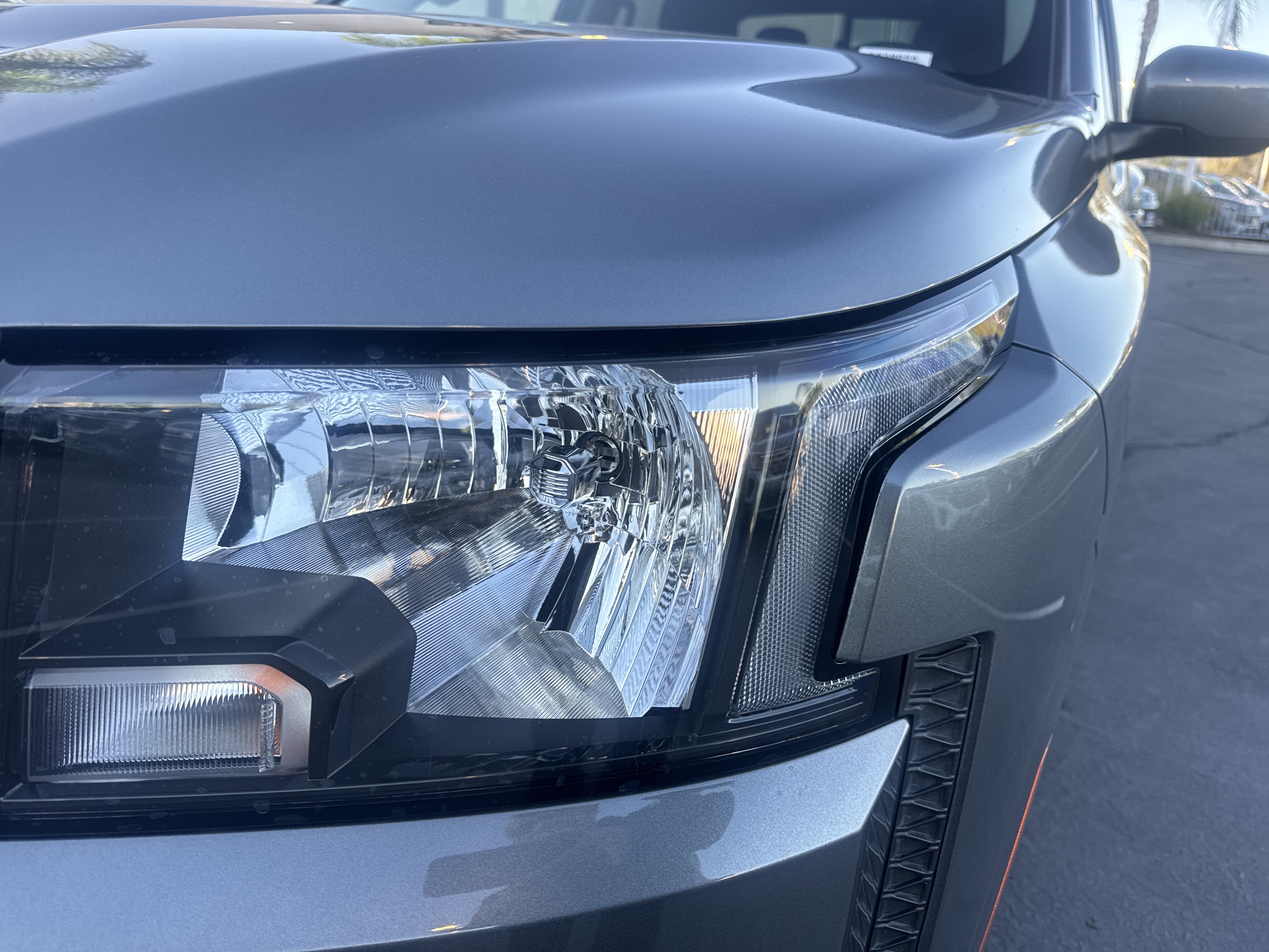 Used 2025 Nissan Frontier SV Pickup