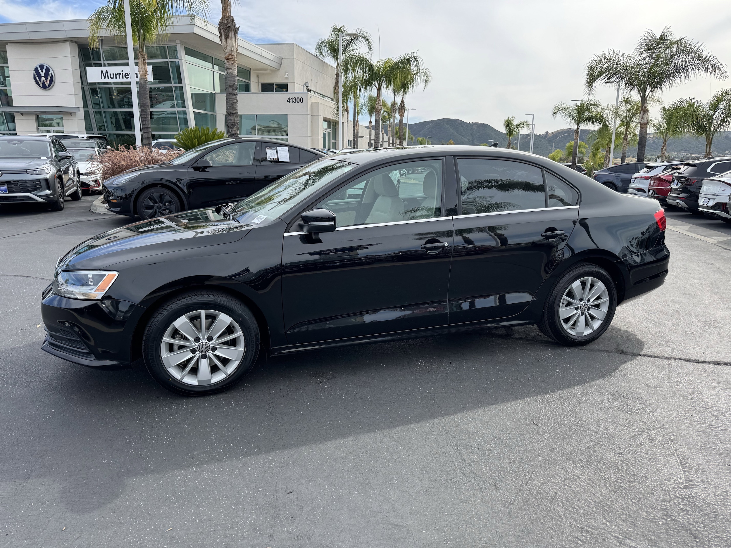 2015 Volkswagen Jetta 1.8T SE w/Connectivity/PZEV photo 6
