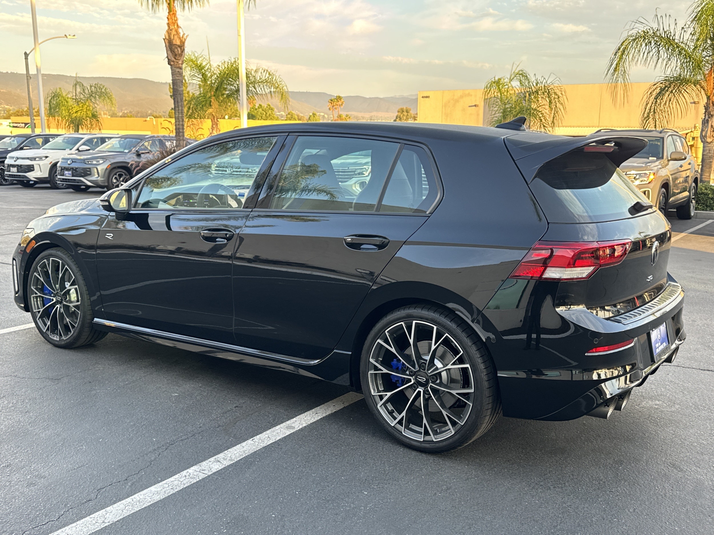 Volkswagen Golf R Base