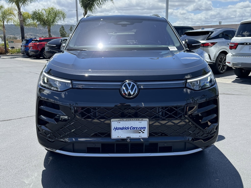 Used 2026 Volkswagen Tiguan SEL R-Line Turbo SUV