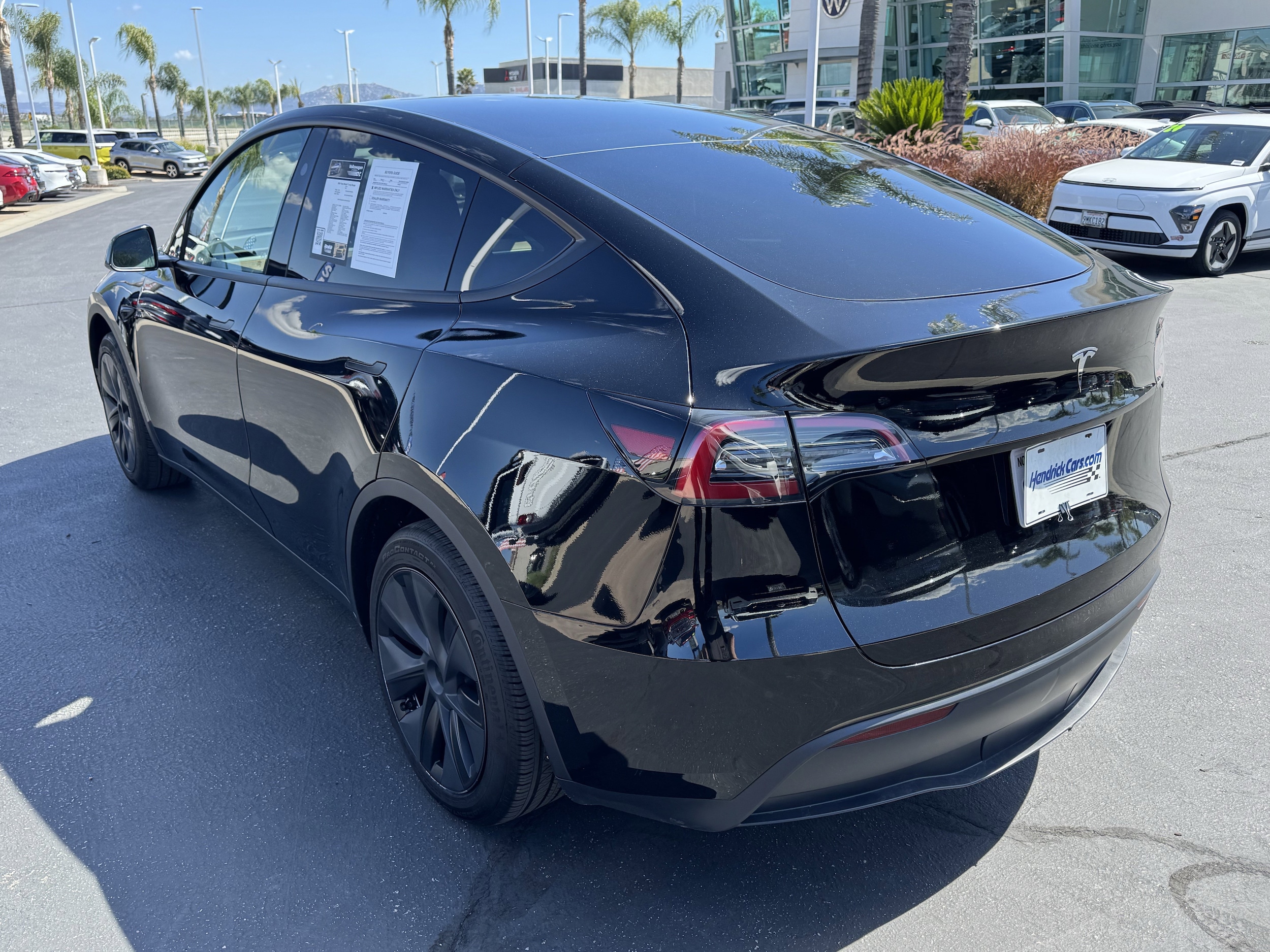2024 Tesla Model Y Long Range photo 5
