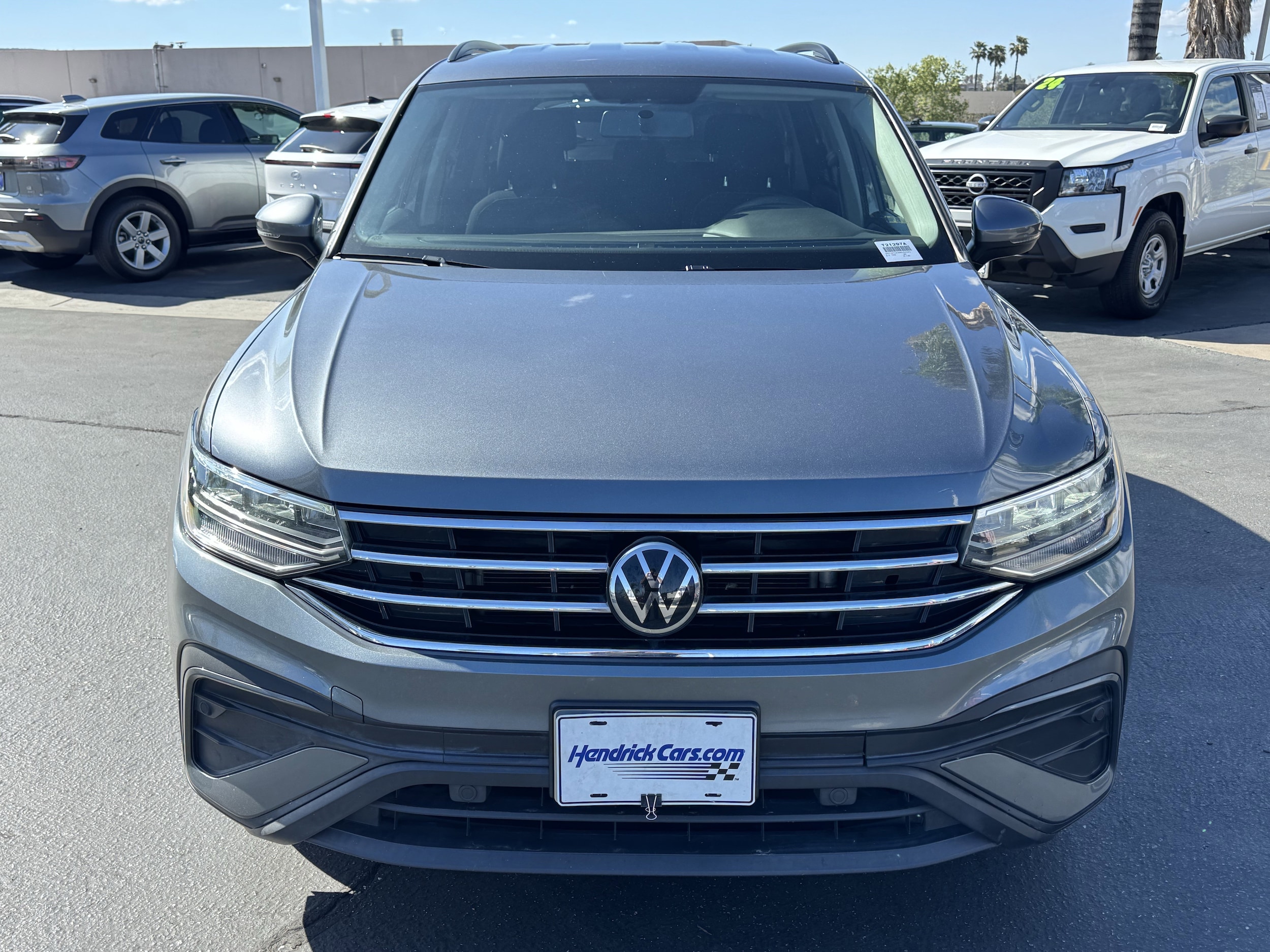2022 Volkswagen Tiguan 2.0T S photo 2
