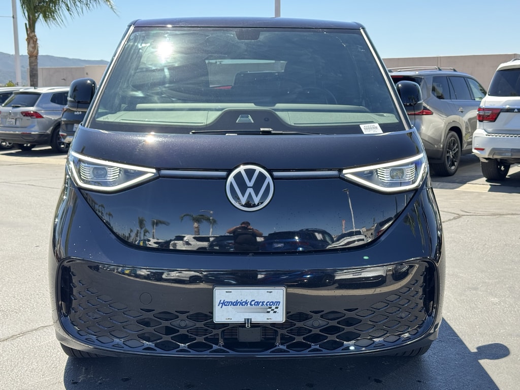 Certified 2025 Volkswagen ID. Buzz Pro S Minivan