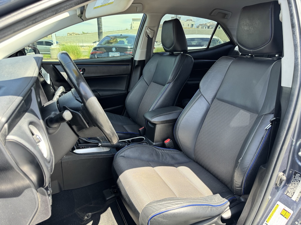 Used 2019 Toyota Corolla SE Sedan