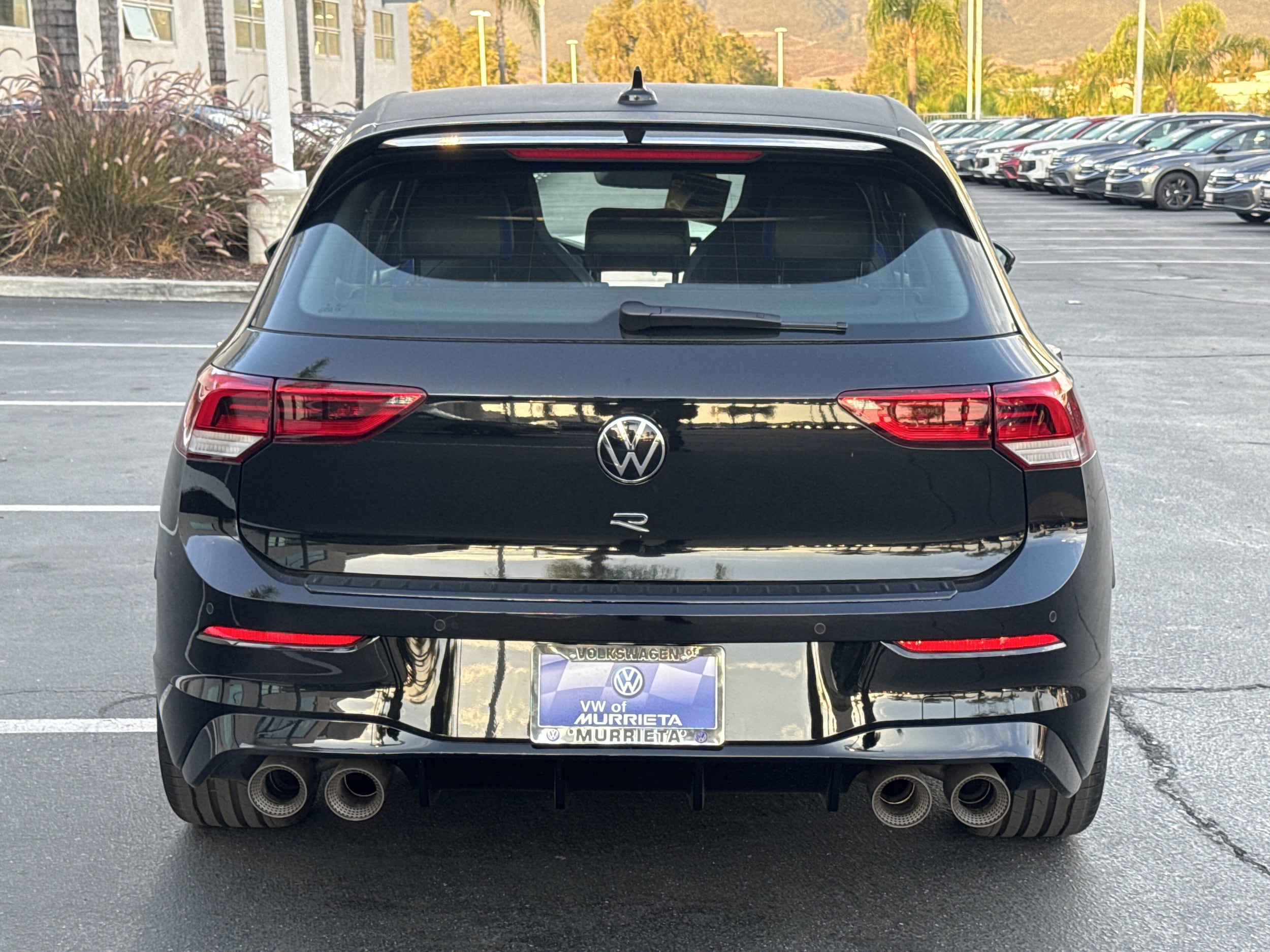 Volkswagen Golf R Base
