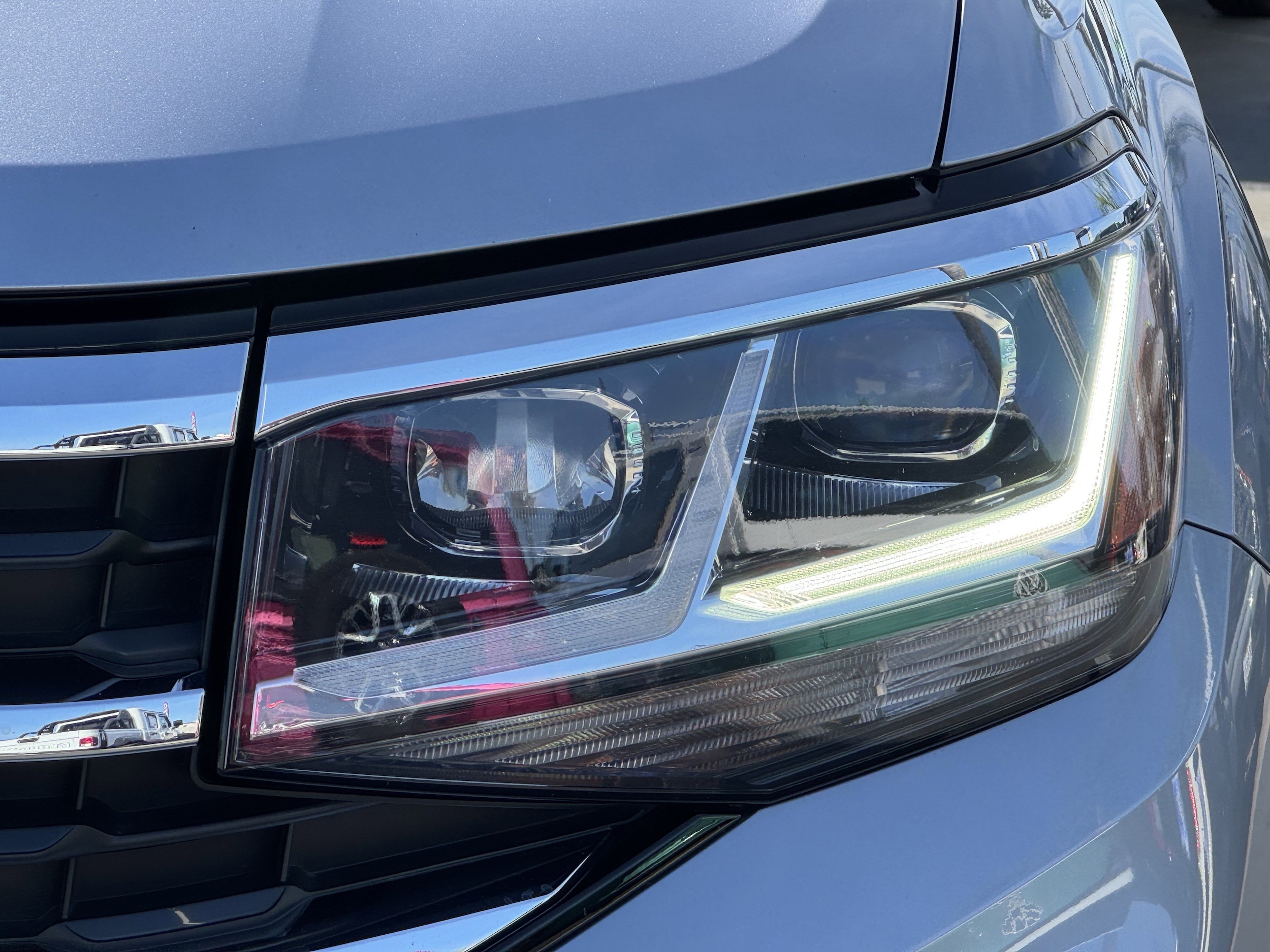 2022 Volkswagen Atlas 3.6L V6 SE w/Technology photo 5