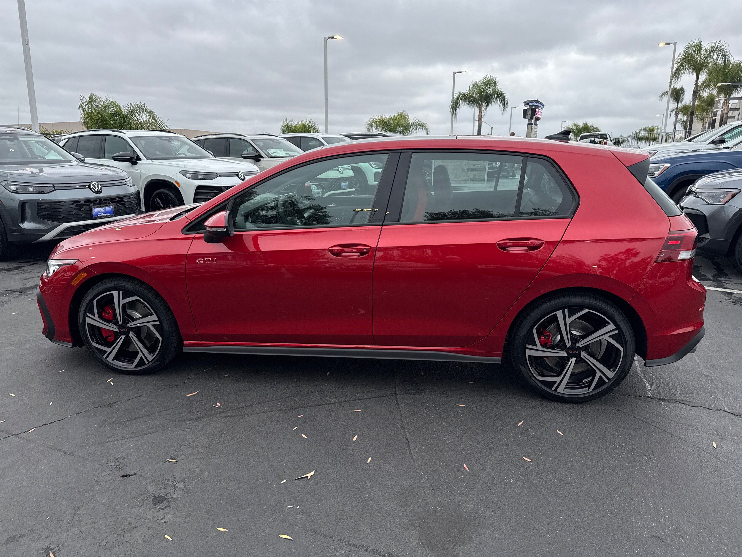 Volkswagen Golf GTI 2.0T SE