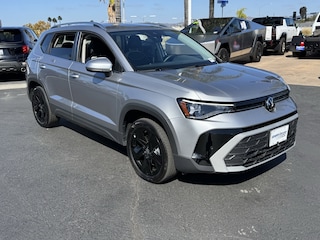 2025 Volkswagen Taos SE SUV