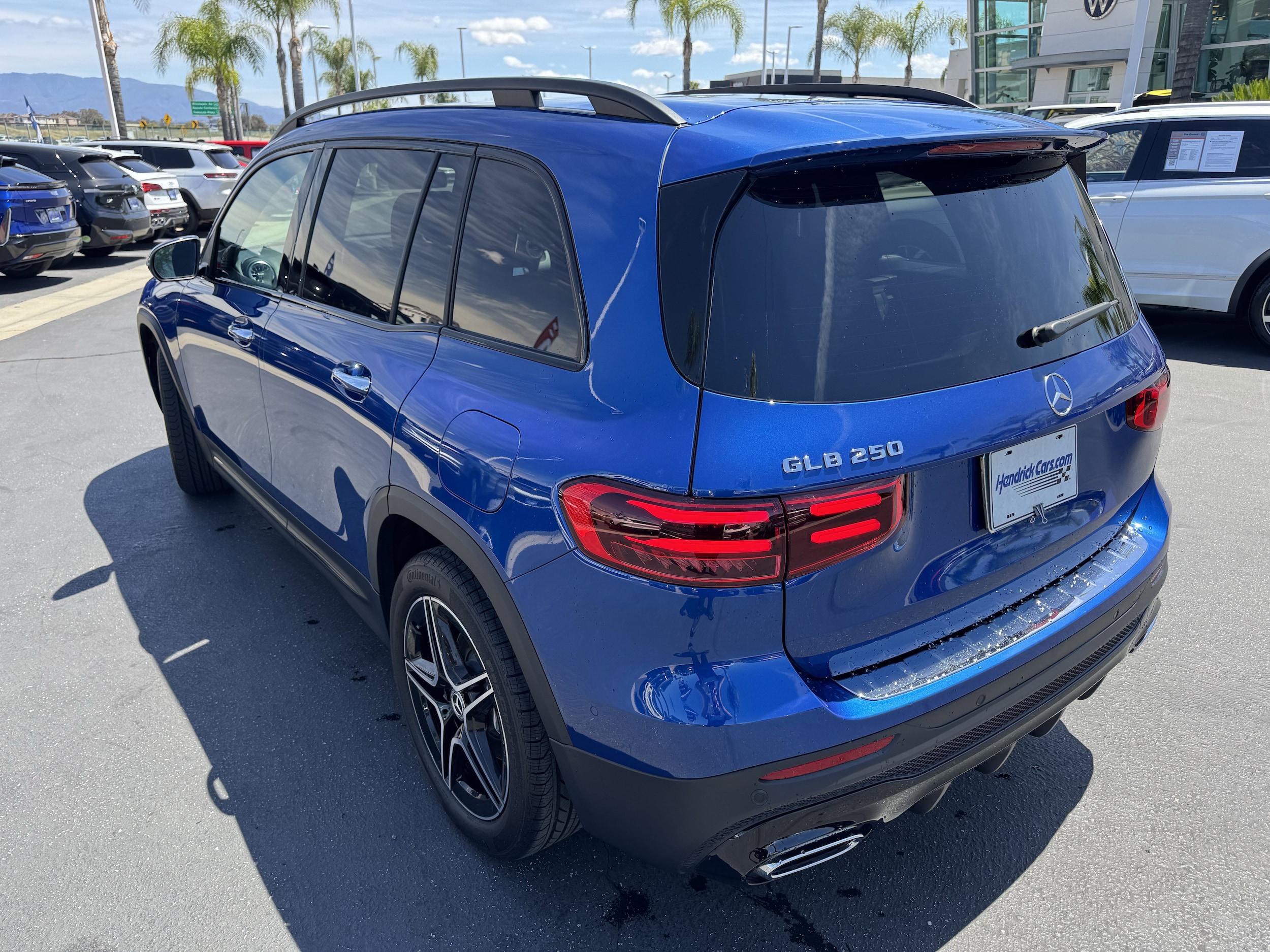 2024 Mercedes-Benz GLB 250 photo 6