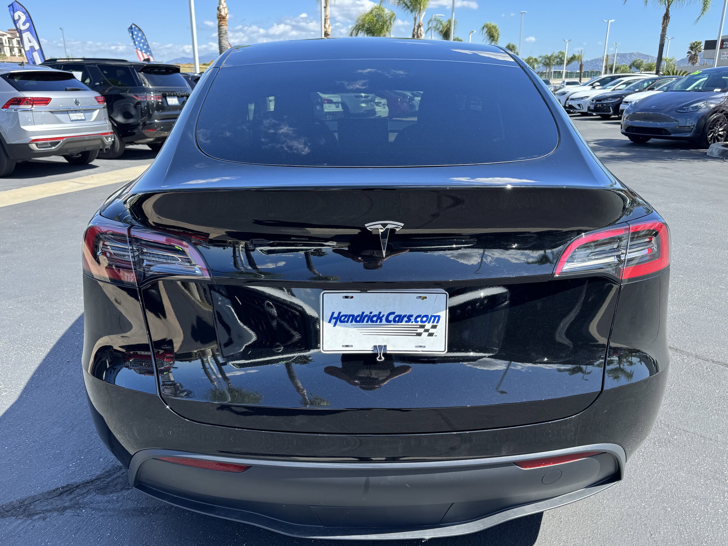 2024 Tesla Model Y Long Range photo 6