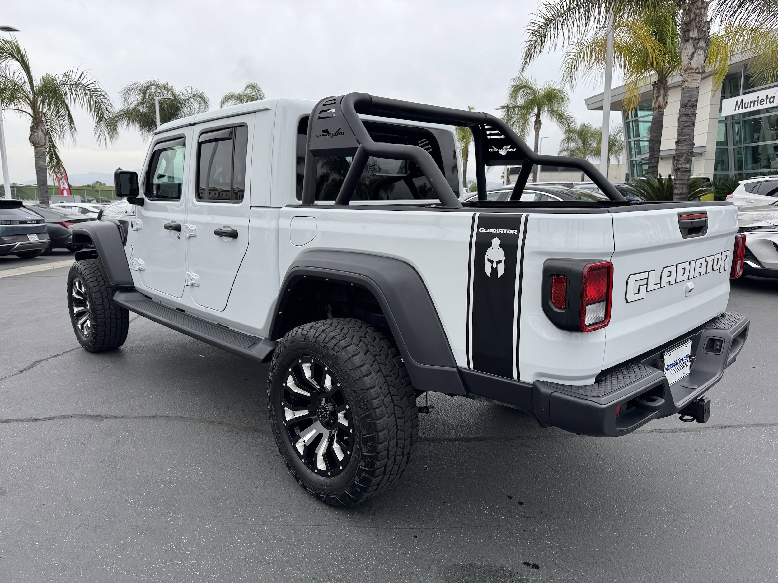 2022 Jeep Gladiator Sport photo 3