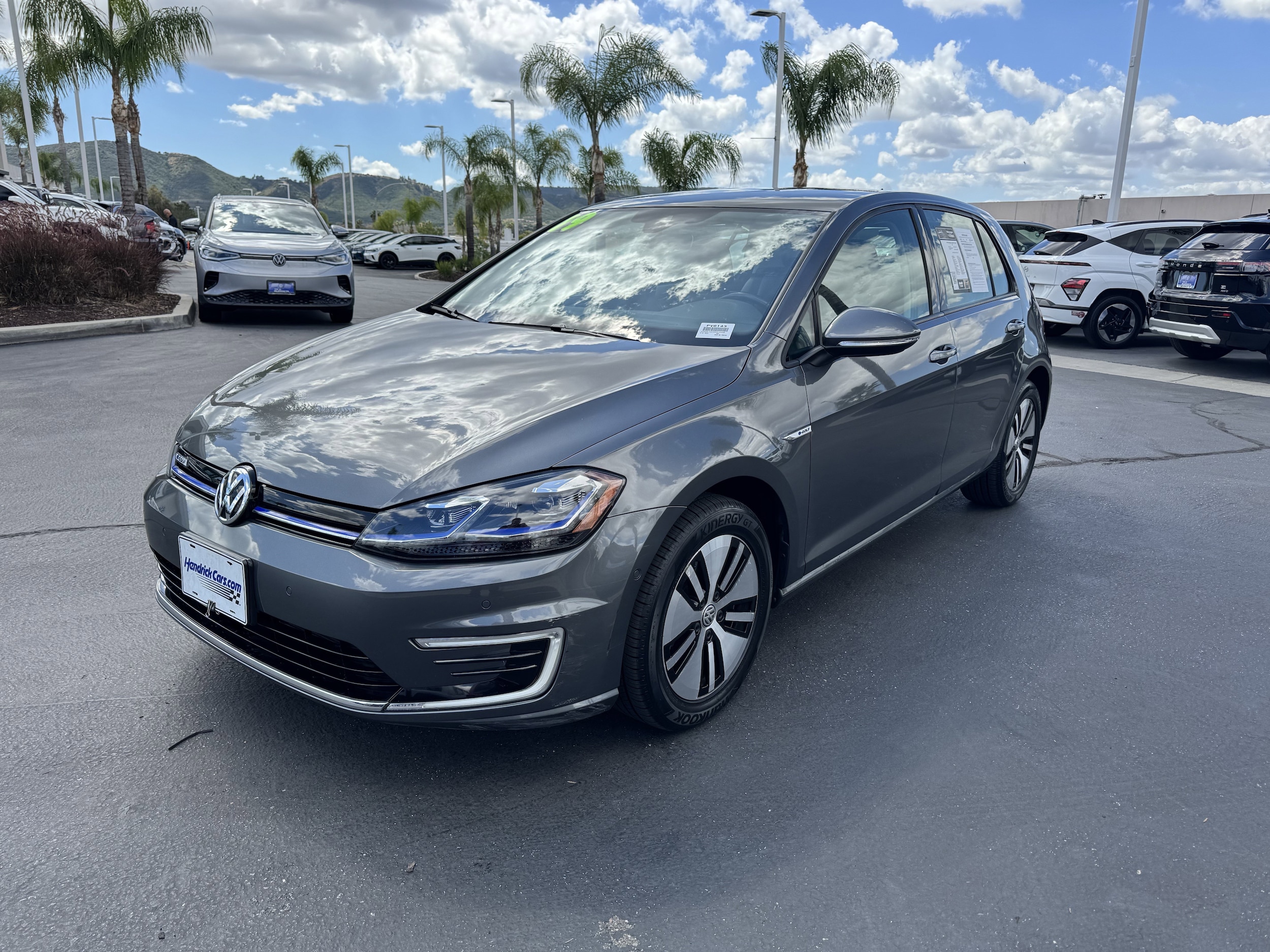 2019 Volkswagen e-Golf SEL Premium photo 5
