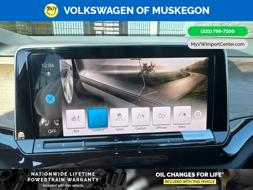 2026 Volkswagen Atlas SE w/Tech - Photo 19