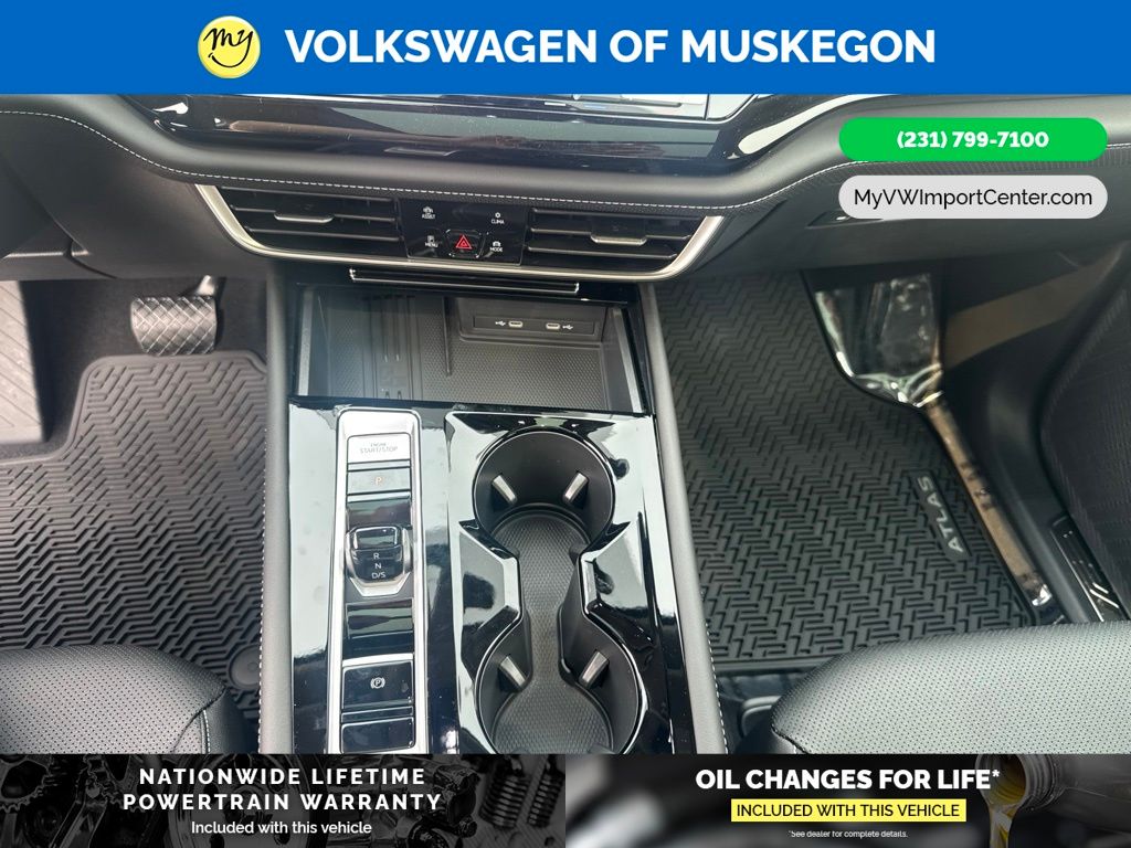 2026 Volkswagen Atlas SE w/Tech - Photo 22