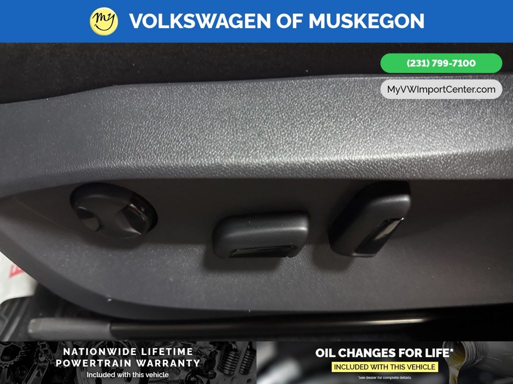 2026 Volkswagen Taos SE - Photo 12