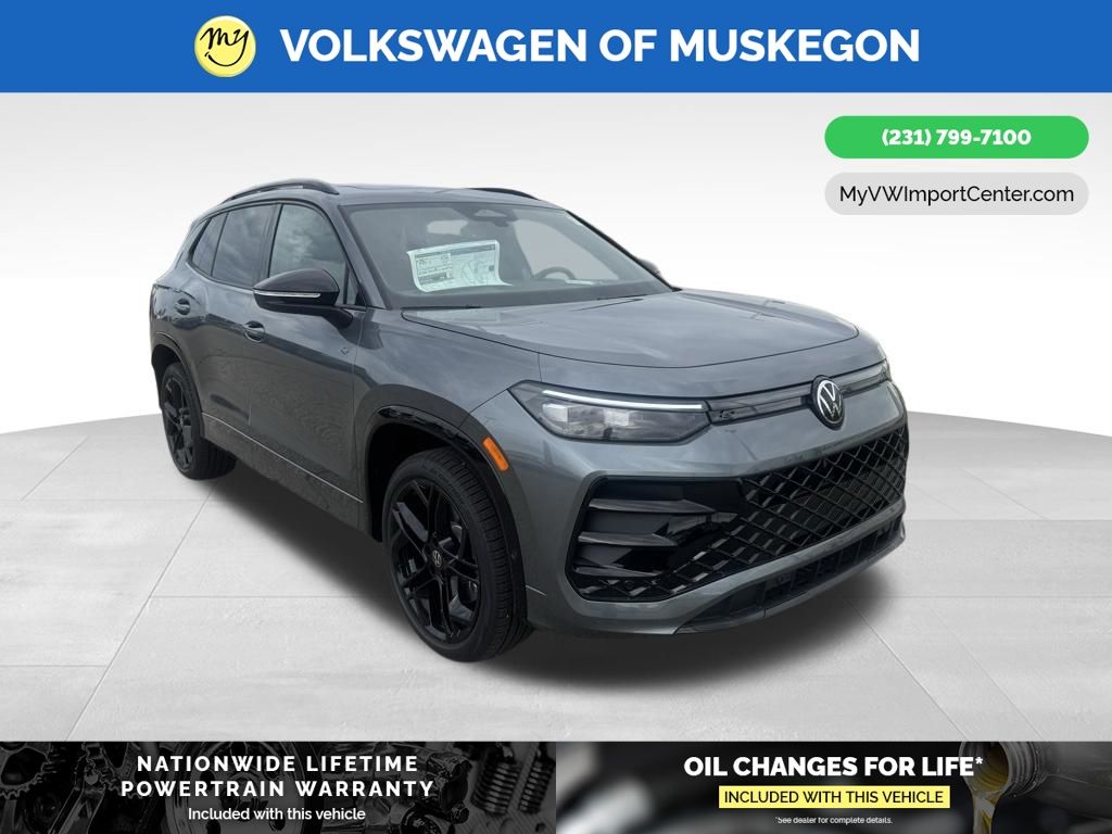 2026 Volkswagen Tiguan 2.0T SE R-Line Black 4Motion's photo