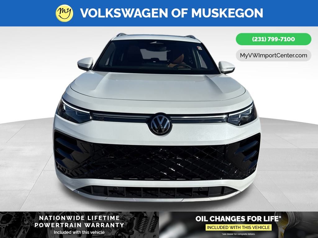 2026 Volkswagen Tiguan SEL R-Line photo 2