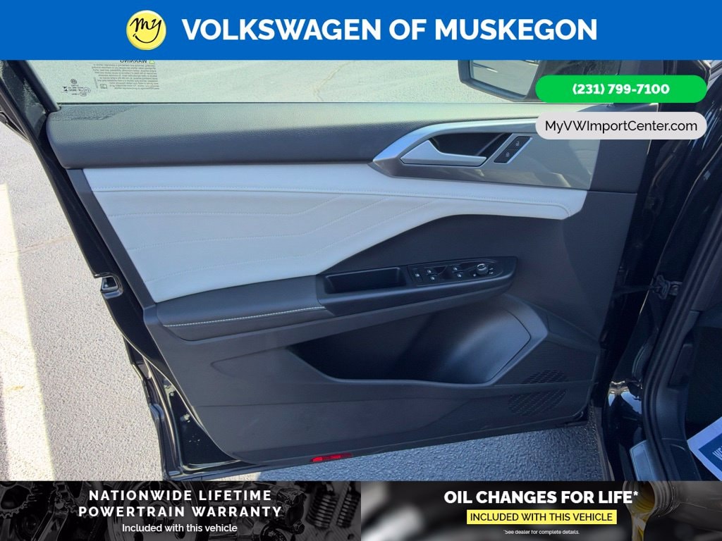 2026 Volkswagen Taos SEL - Photo 9