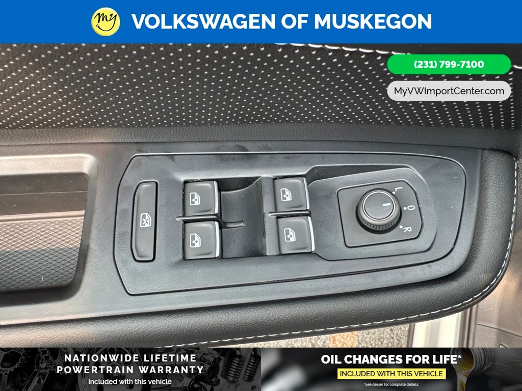 2026 Volkswagen Atlas SE w/Tech - Photo 11