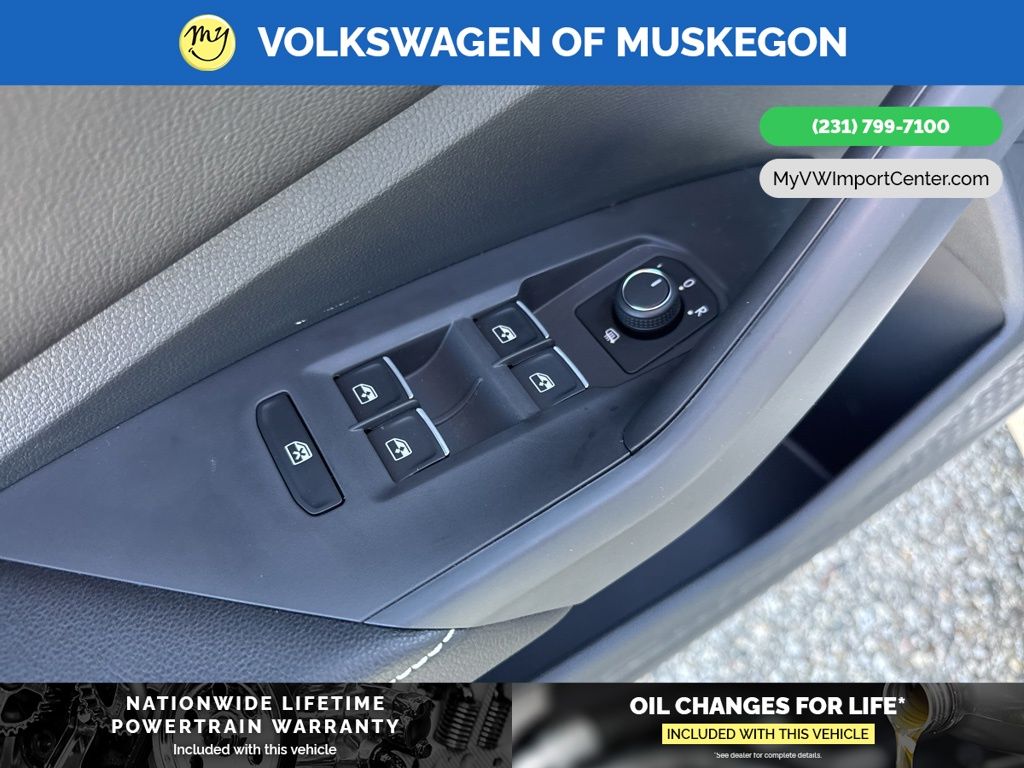 2026 Volkswagen Jetta Sport - Photo 11