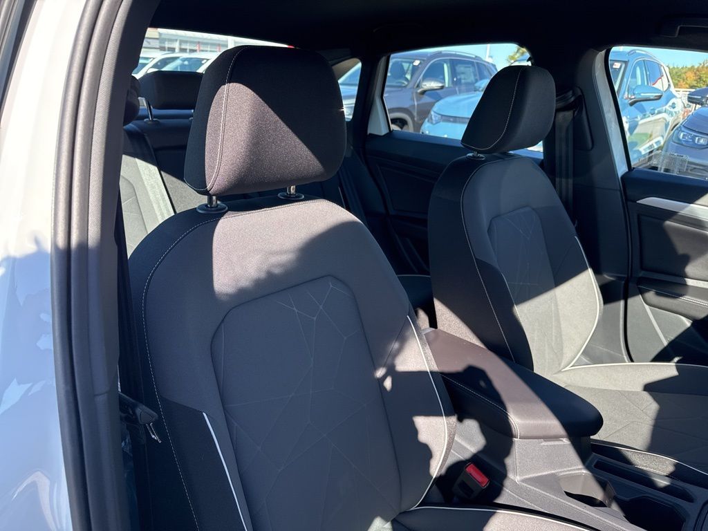 2026 Volkswagen Jetta Sport - Photo 27