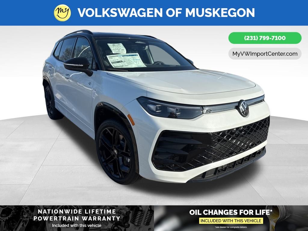 2026 Volkswagen Tiguan SE R-LINE BLACK's photo