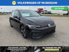 2025 Volkswagen Golf GTI 2.0T SE Hatchback