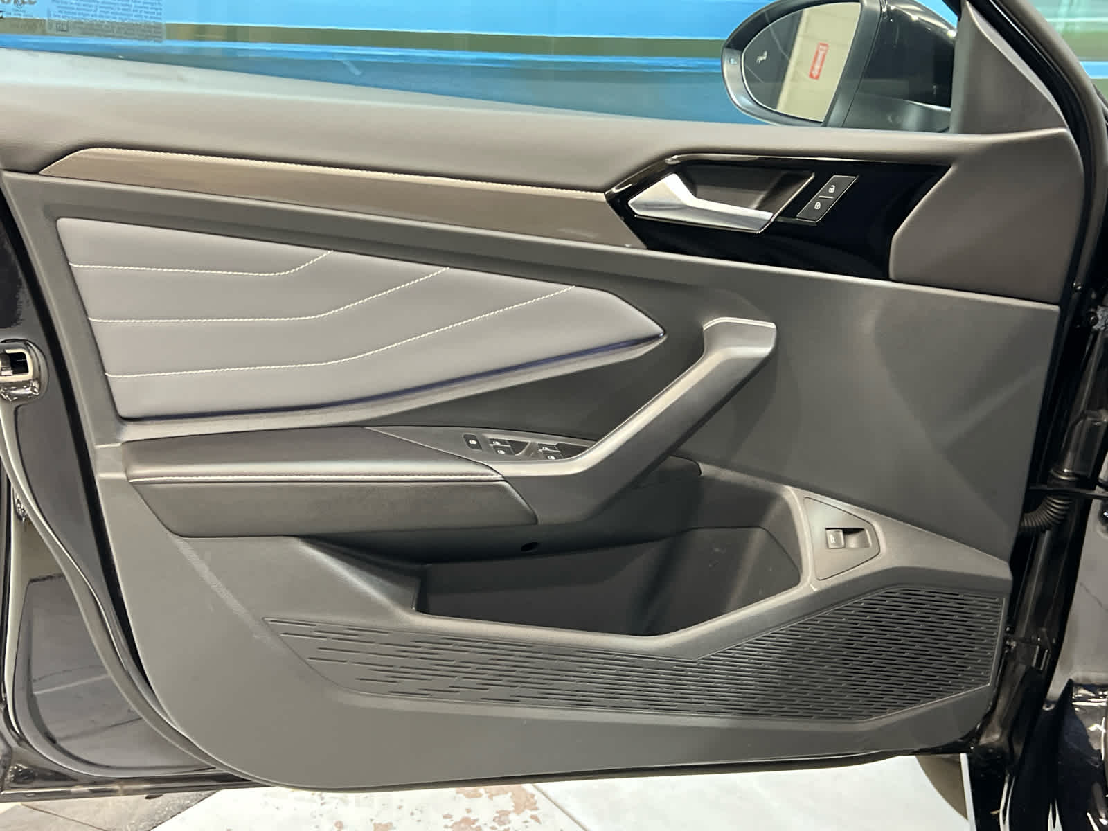 2026 Volkswagen Jetta SEL - Photo 22