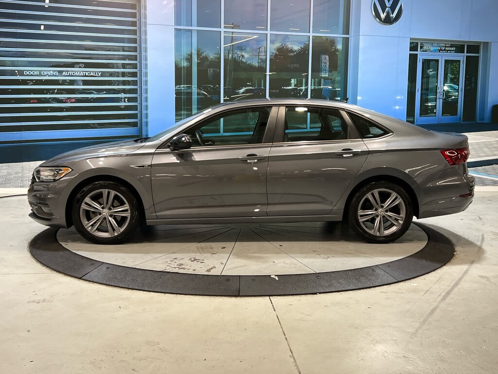 Used 2021 Volkswagen Jetta 1.4T R-Line Sedan