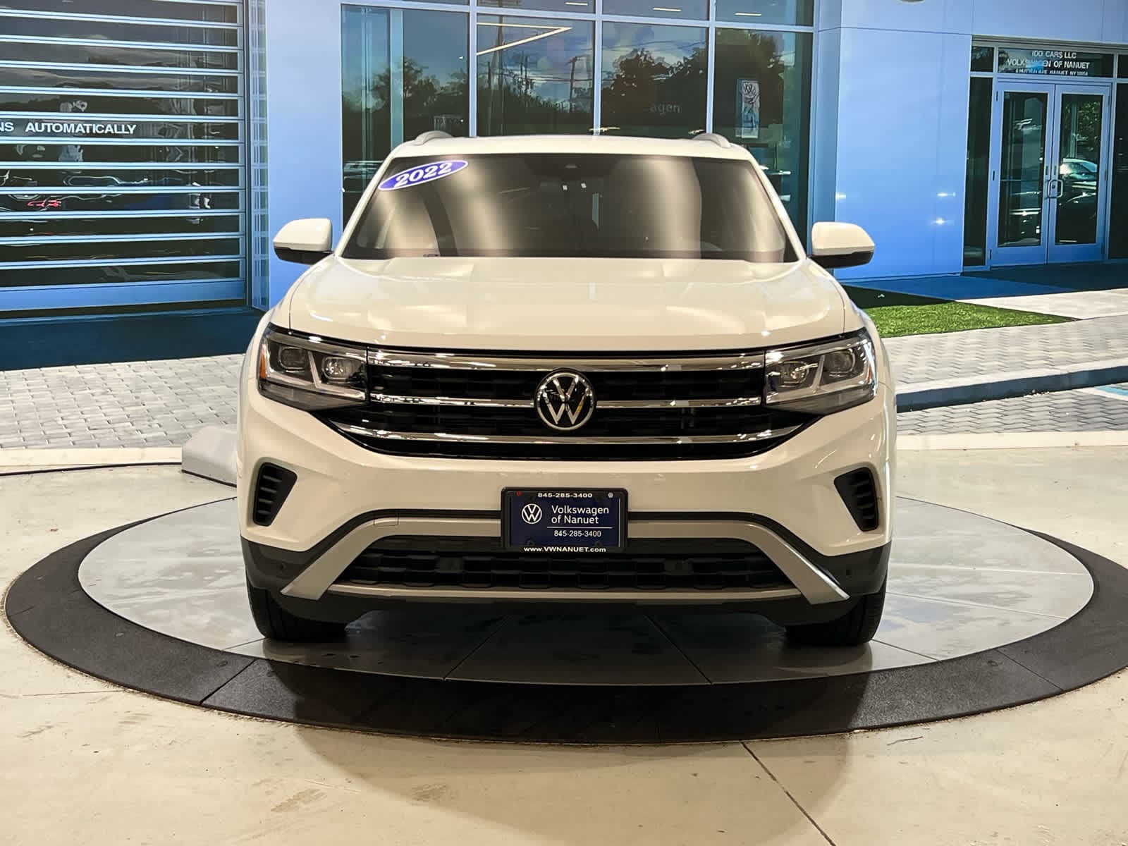 Used 2022 Volkswagen Atlas Cross Sport SEL with VIN 1V2BE2CA4NC205254 for sale in Nanuet, NY