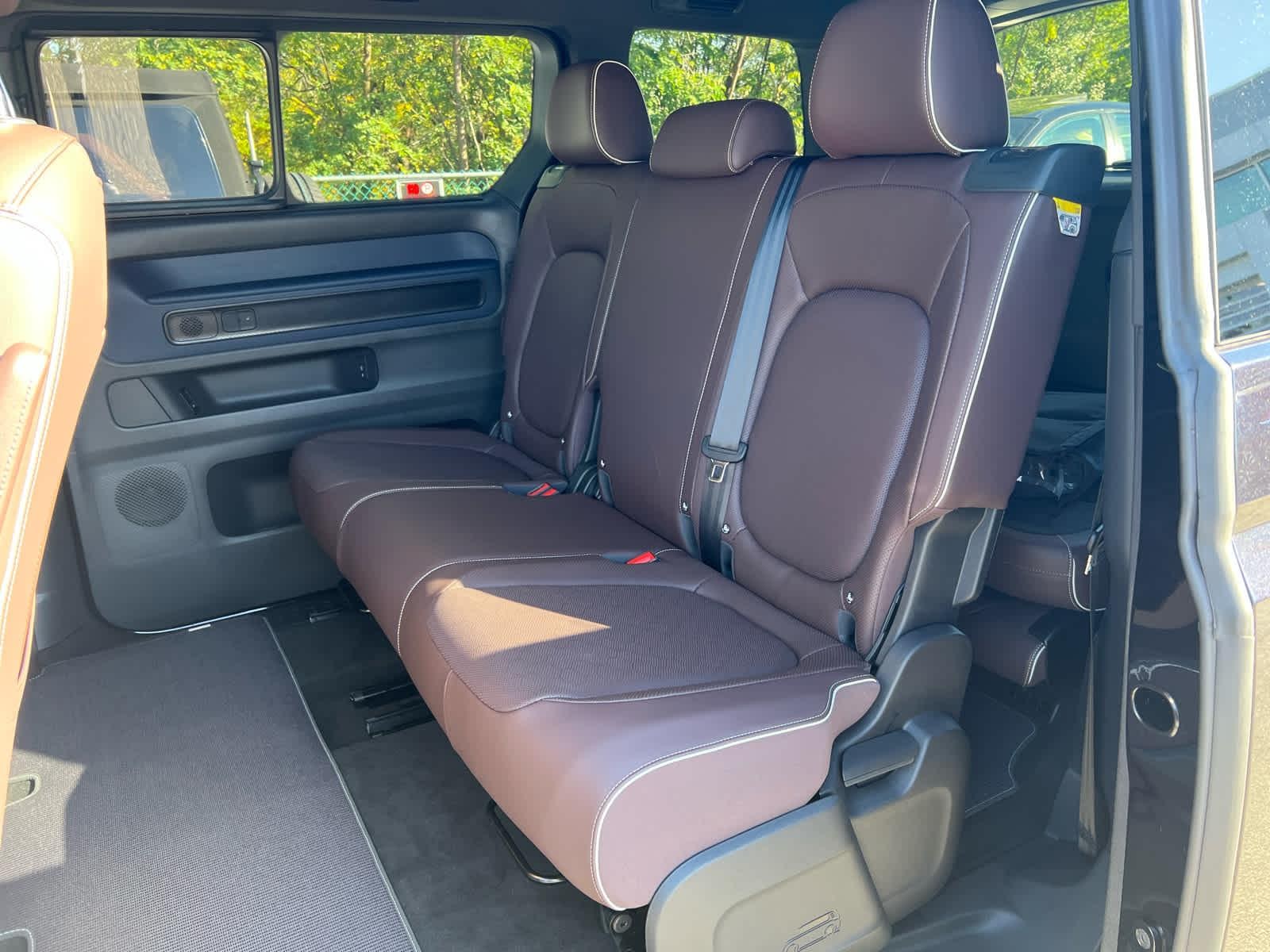 2025 Volkswagen ID. Buzz PRO S - Photo 14