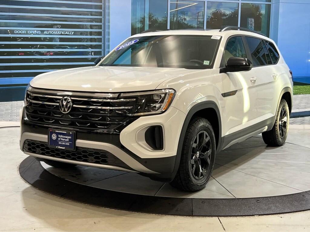 New 2025 Volkswagen Atlas 2.0T Peak Edition SUV
