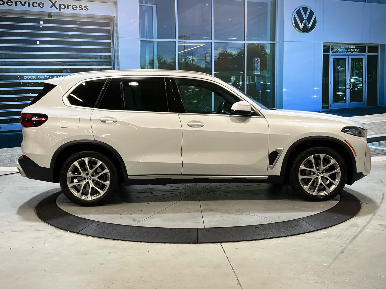 2024 BMW X5 40i - Photo 8