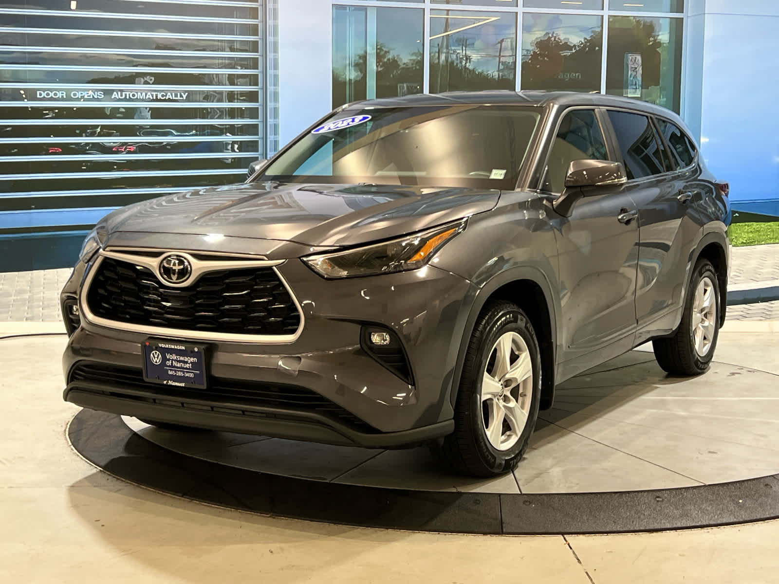 2023 Toyota Highlander Limited Platinum XLE XSE photo 2