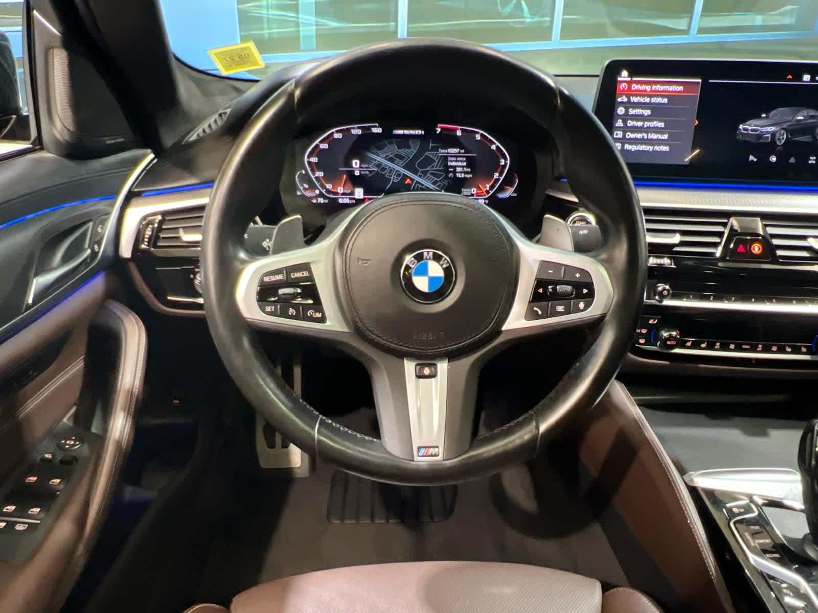 2023 BMW 5 Series M550i - Photo 39