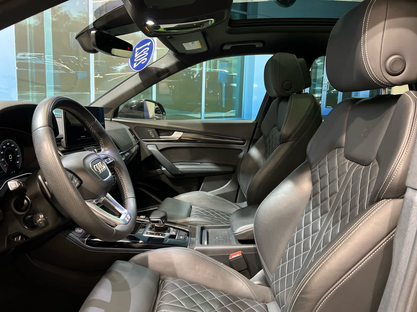 2021 Audi SQ5 Prestige - Photo 18